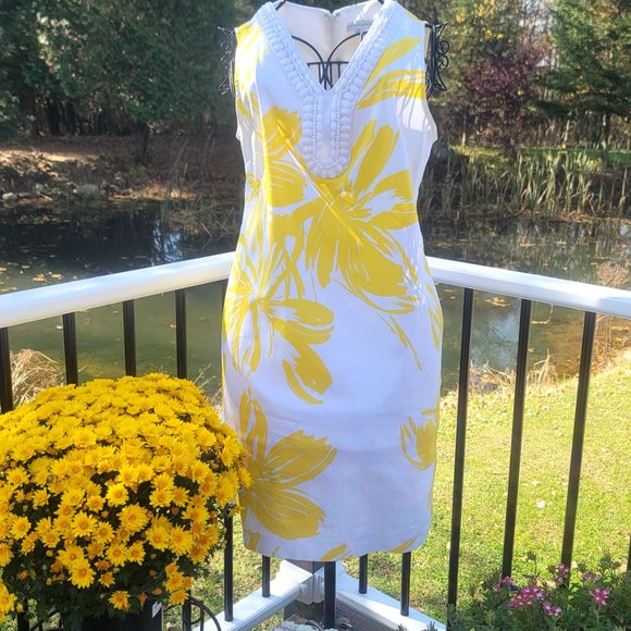 DRESS, Sandra Darren, EUC, size 12 - Picture 10 of 10